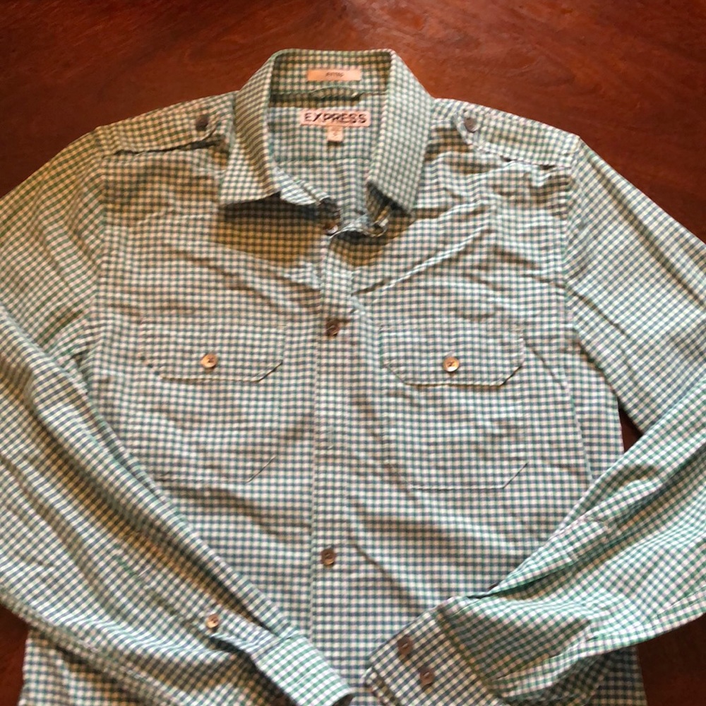 Express Fitted Button Down